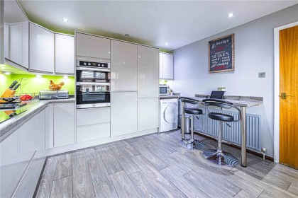 photo for Eaton Bray, Central Bedfordshire