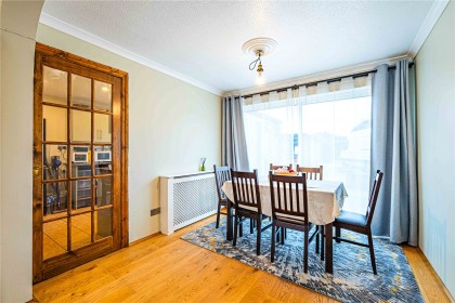 photo for Eaton Bray, Central Bedfordshire