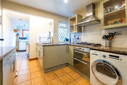 photo for Eaton Bray, Central Bedfordshire