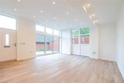 photo for Whipsnade, Central Bedfordshire