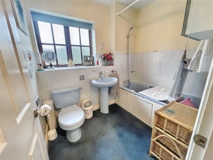 photo for Eaton Bray, Central Bedfordshire