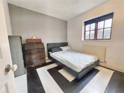 photo for Eaton Bray, Central Bedfordshire