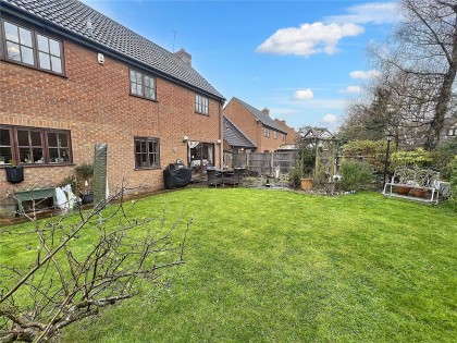 photo for Eaton Bray, Central Bedfordshire