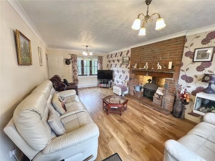 photo for Eaton Bray, Central Bedfordshire