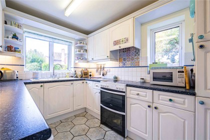 photo for Eaton Bray, Central Bedfordshire