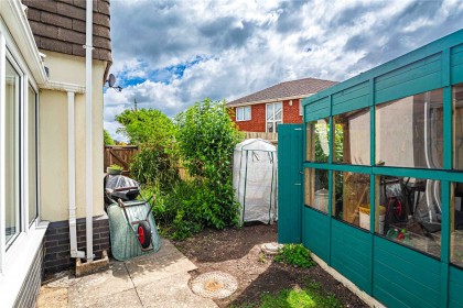 photo for Eaton Bray, Central Bedfordshire