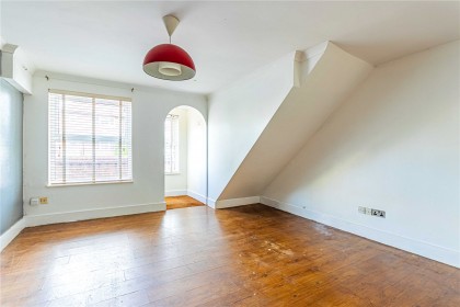 photo for Eaton Bray, Bedfordshire