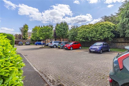 photo for Eaton Bray, Bedfordshire