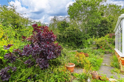 photo for Edlesborough, Dunstable, Buckinghamshire