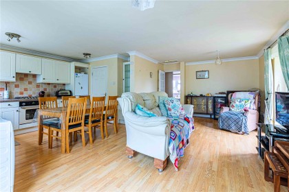 photo for Edlesborough, Dunstable, Buckinghamshire