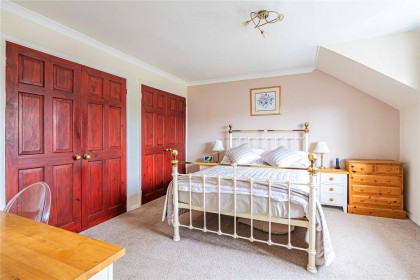 photo for Eaton Bray, Central Bedfordshire