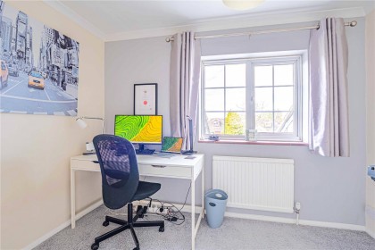 photo for Eaton Bray, Central Bedfordshire