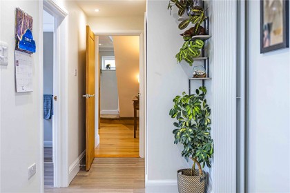 photo for Eaton Bray, Central Bedfordshire