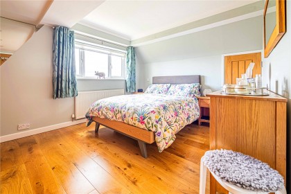 photo for Eaton Bray, Central Bedfordshire