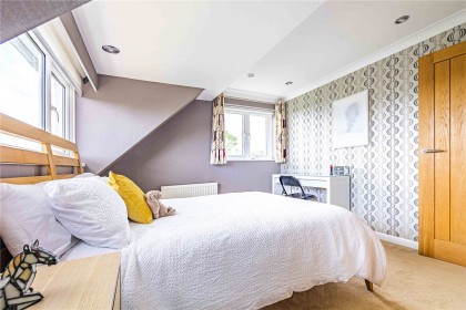 photo for Eaton Bray, Central Bedfordshire