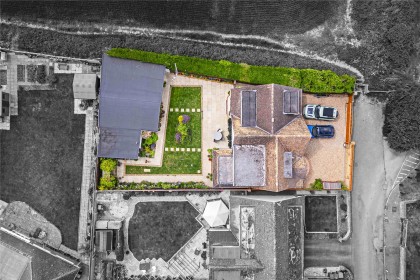 photo for Eaton Bray, Central Bedfordshire