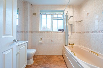 photo for Eaton Bray, Central Bedfordshire