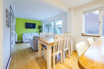 photo for Eaton Bray, Central Bedfordshire