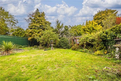 photo for Eaton Bray, Dunstable, Central Bedfordshire