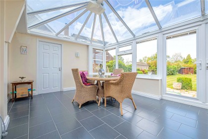 photo for Eaton Bray, Central Bedfordshire