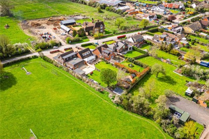 photo for Eaton Bray, Central Bedfordshire