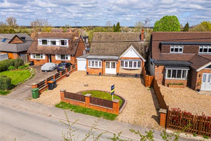 photo for Eaton Bray, Central Bedfordshire