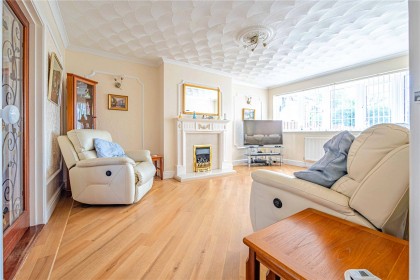 photo for Eaton Bray, Central Bedfordshire