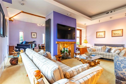 photo for Slapton, Buckinghamshire