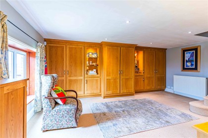 photo for Slapton, Buckinghamshire