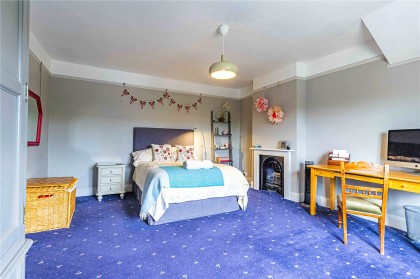 photo for Slapton, Buckinghamshire