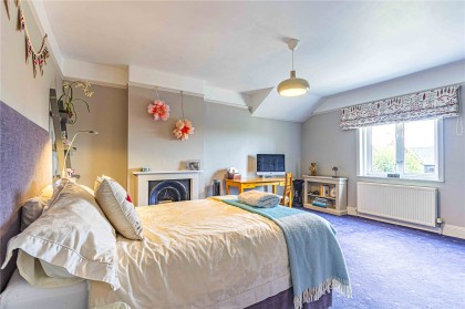 photo for Slapton, Buckinghamshire