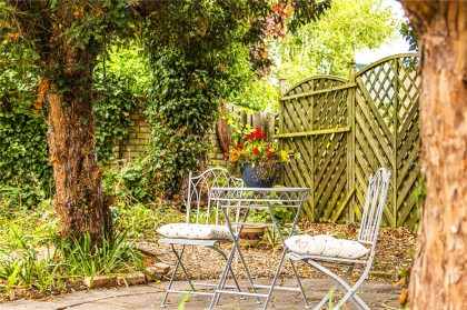 photo for Slapton, Buckinghamshire