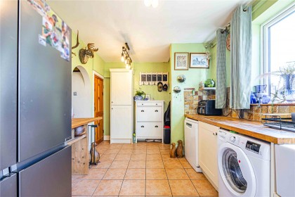 photo for Edlesborough, Buckinghamshire