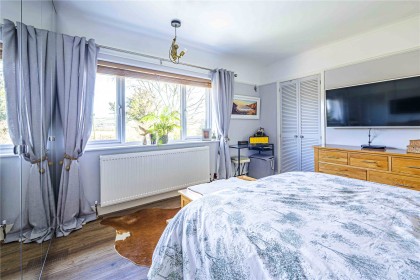 photo for Edlesborough, Buckinghamshire