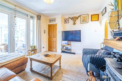 photo for Edlesborough, Buckinghamshire