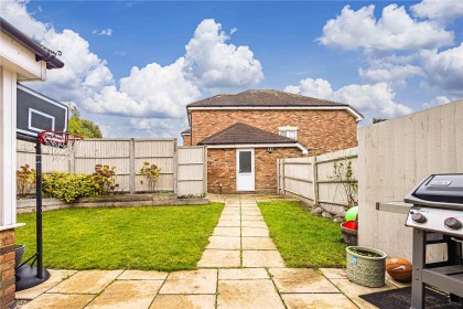 photo for Caddington, Central Bedfordshire