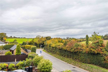 photo for Caddington, Central Bedfordshire