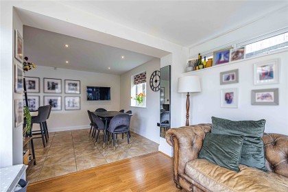 photo for Caddington, Central Bedfordshire