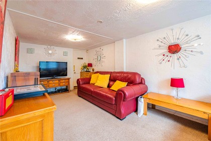 photo for Edlesborough, Buckinghamshire