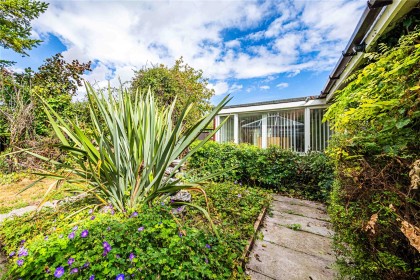 photo for Edlesborough, Buckinghamshire