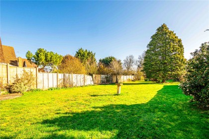 photo for Eaton Bray, Central Bedfordshire