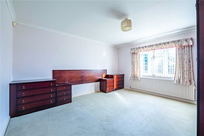 photo for Eaton Bray, Central Bedfordshire