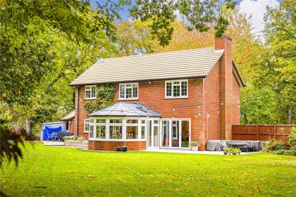 photo for Studham, Dunstable, Central Bedfordshire