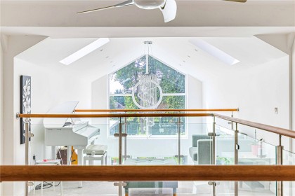 photo for Studham, Central Bedfordshire