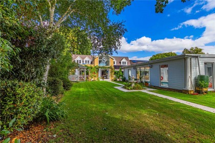 photo for Studham, Central Bedfordshire