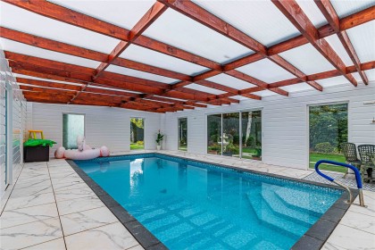 photo for Studham, Central Bedfordshire