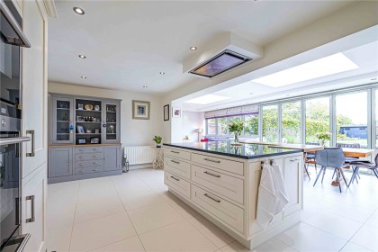 photo for Slapton, Leighton Buzzard, Buckinghamshire