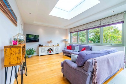 photo for Slapton, Leighton Buzzard, Buckinghamshire