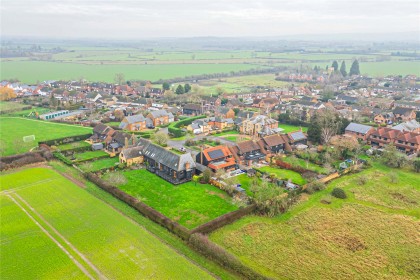 photo for Slapton, Leighton Buzzard, Buckinghamshire