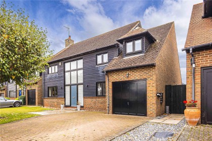 photo for Slapton, Leighton Buzzard, Buckinghamshire